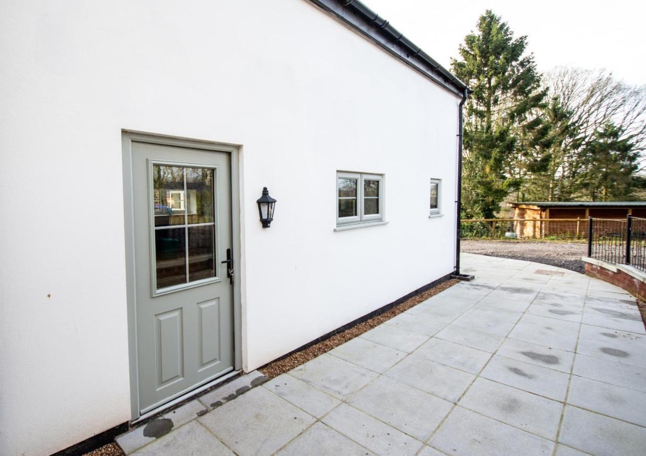 Finwood Green Farm Holiday Cottages-The Calf Shed And The Milk Parlour Henley-in-Arden Exterior photo